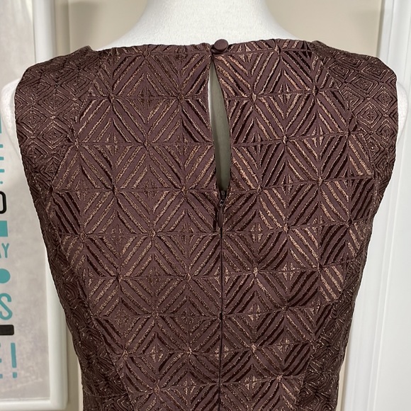 White House Black Market embroidered sheath dress. - Picture 4 of 9